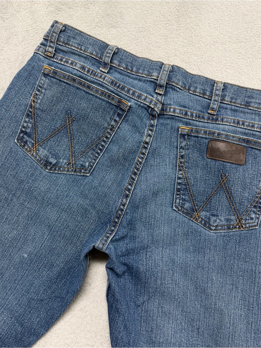 Wrangler 20X Advanced Comfort Jeans Mens 34x32 Blue Medium Wash Stretch Denim